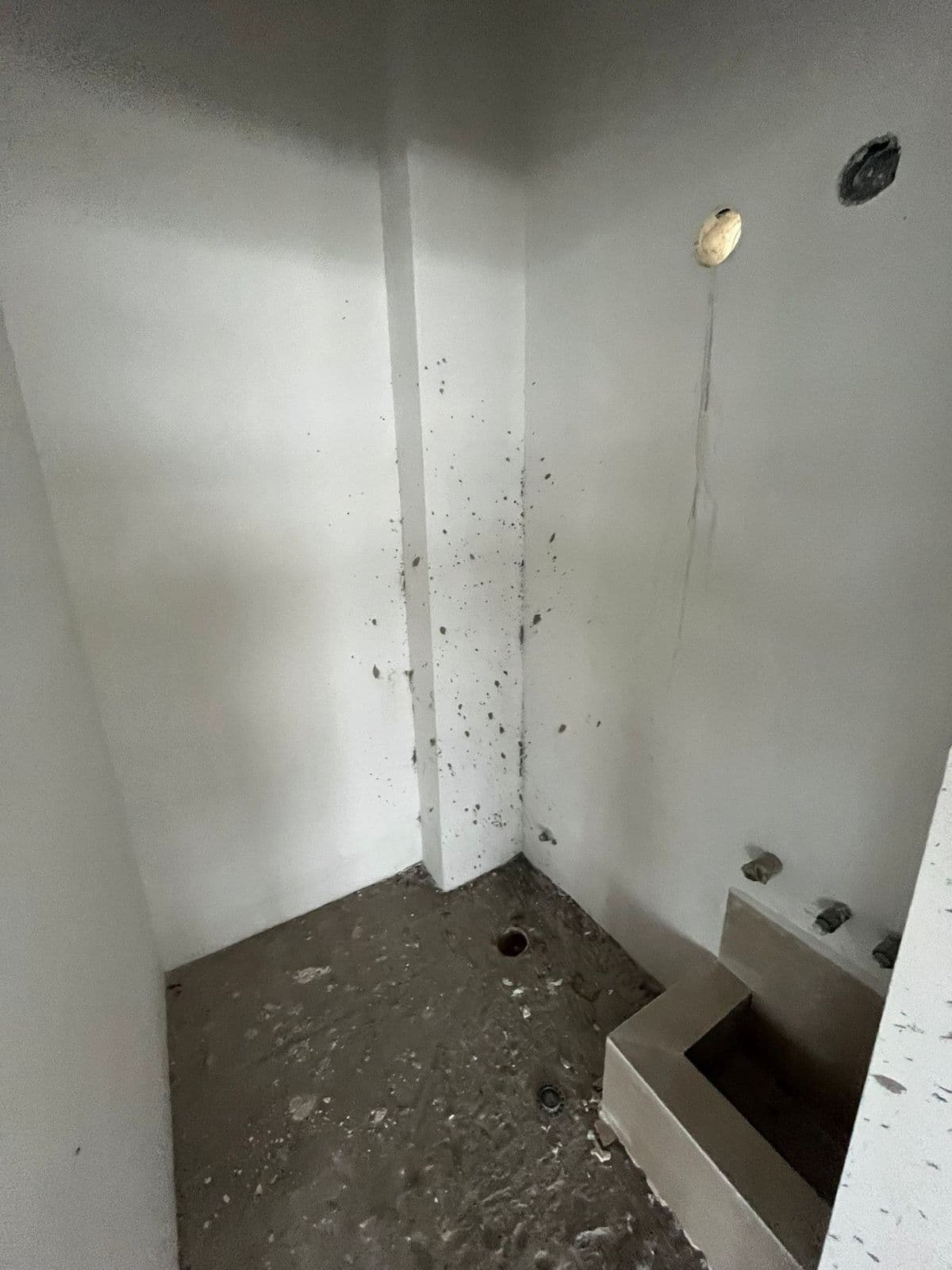 Commercial Space for Rent in Cumbres