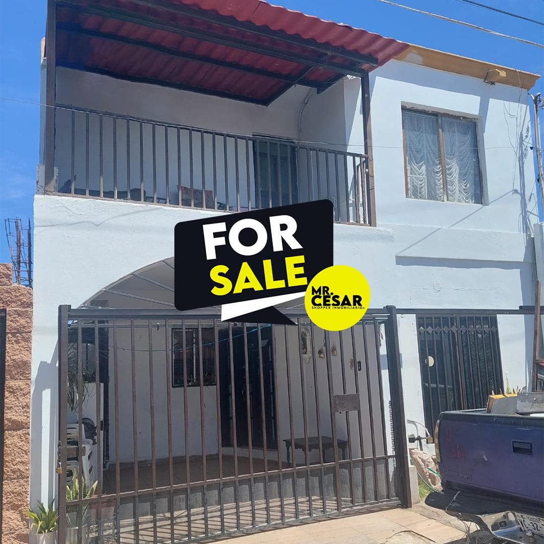 House for sale in Colonia, in Villa Dorada, on Piña Street, past Progreso Boulevard.