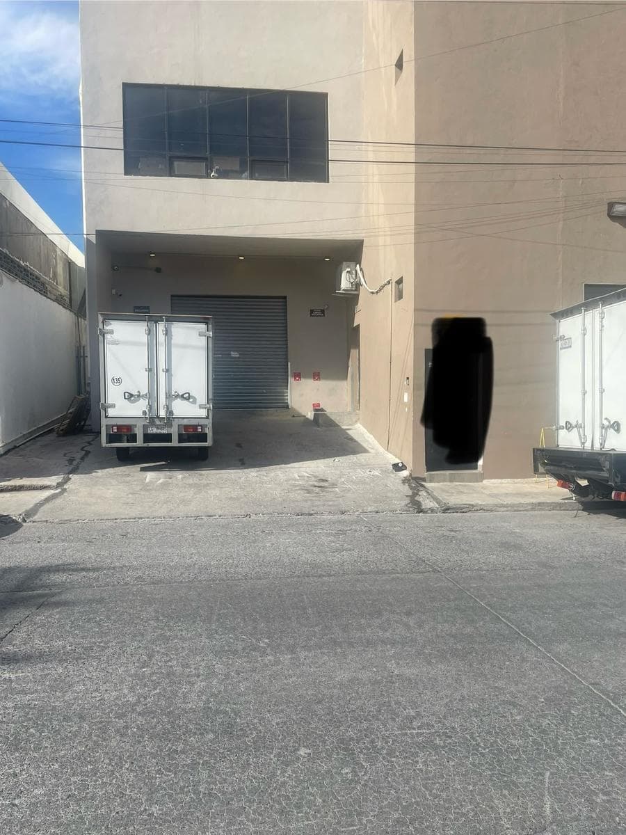 FOR RENT – COMMERCIAL SPACE / OFFICES | 550 m²
