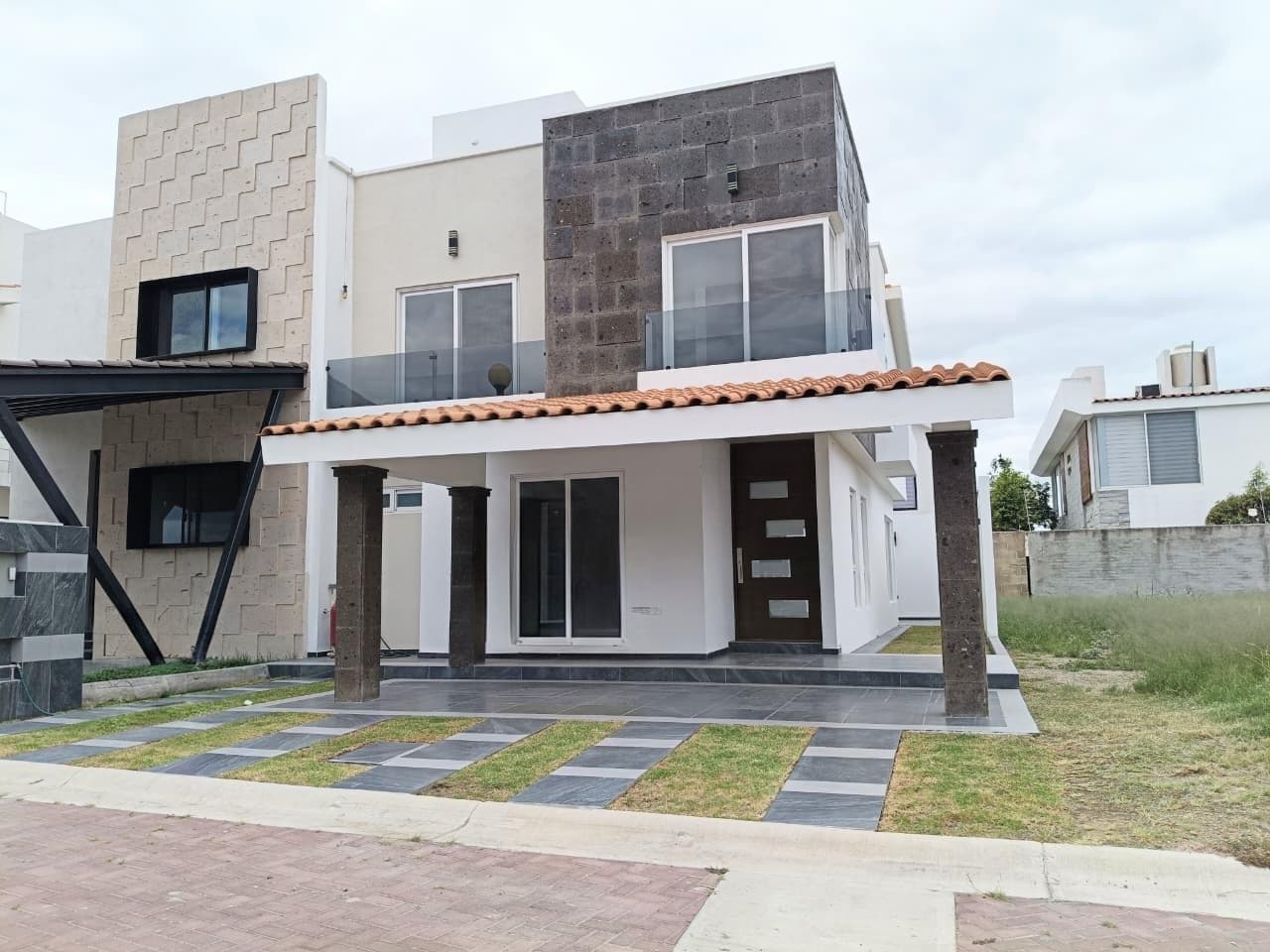 House in the Las Plazas Residential Condominium, Aguascalientes