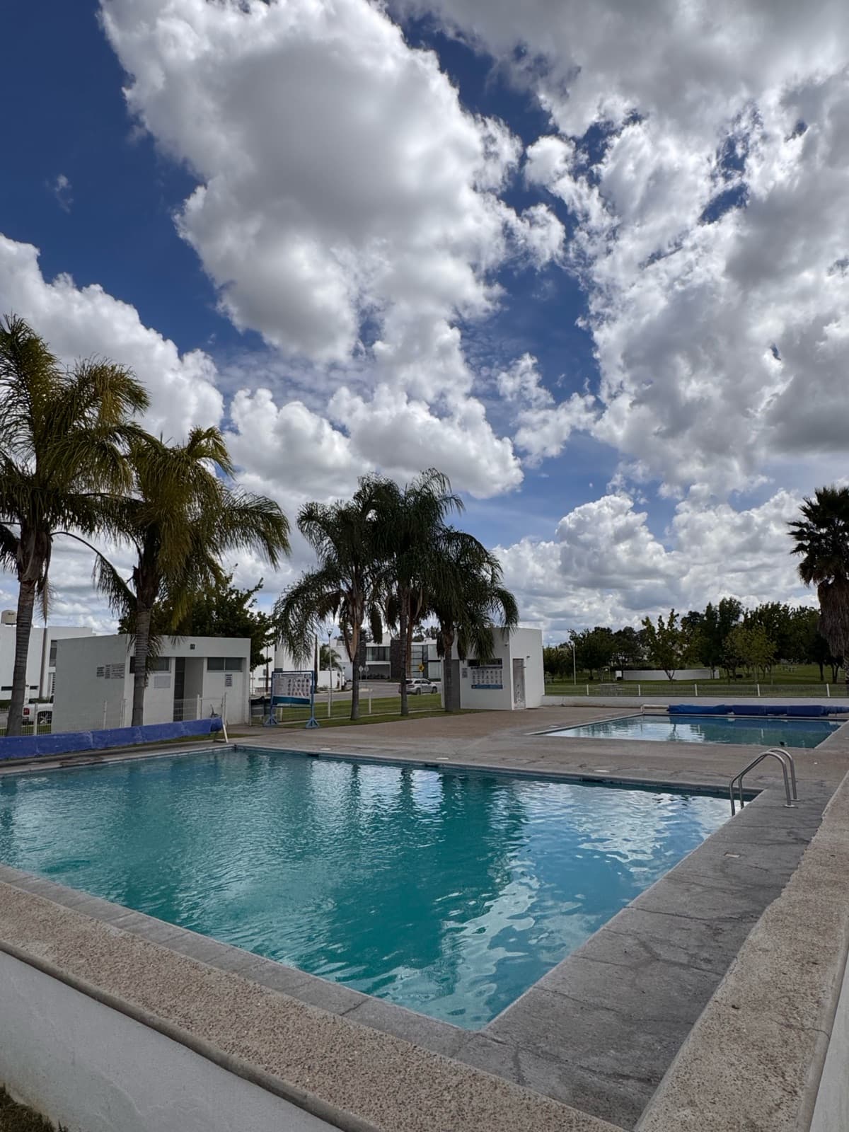 House - Barlovento Condo