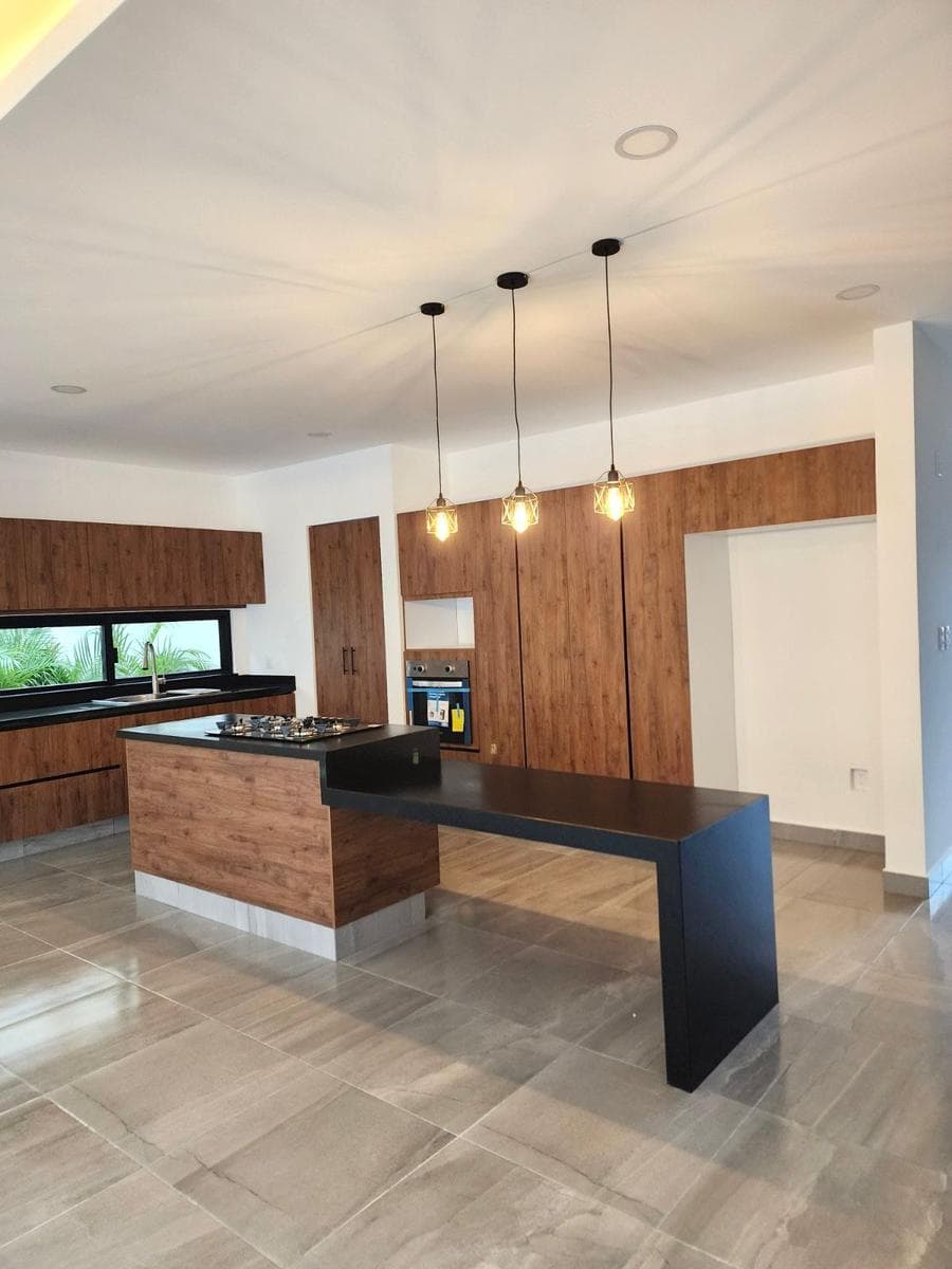 Apartment in the Vía Cumbres Subdivision