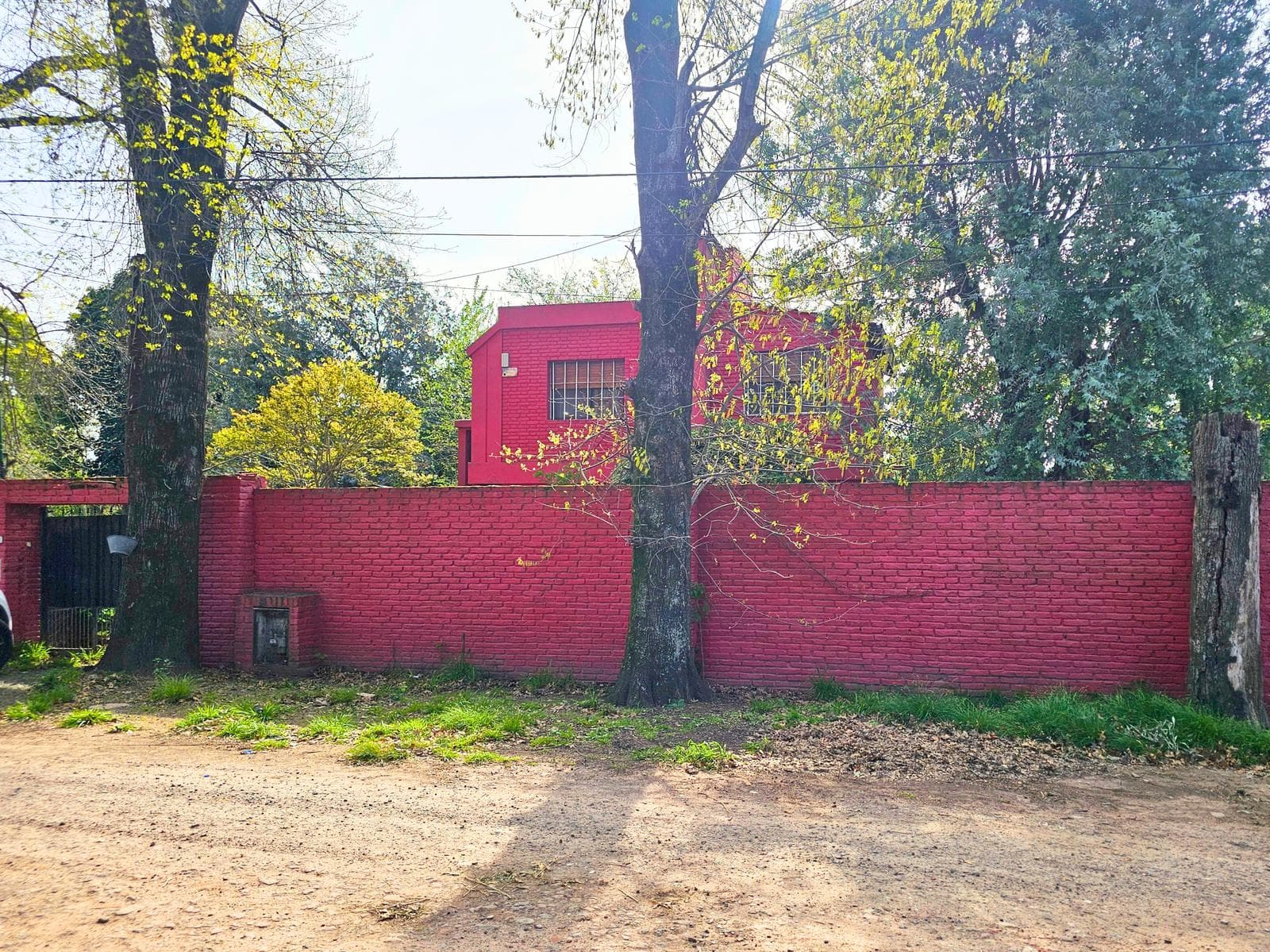 House in Muñiz