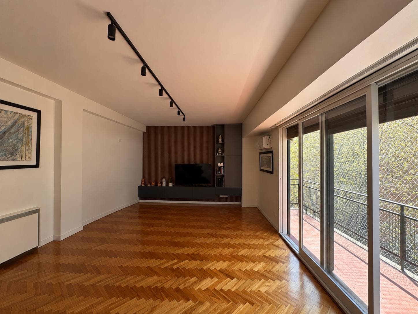 3-room apartment for sale - Belgrano - Garage and storage room - Building with security.