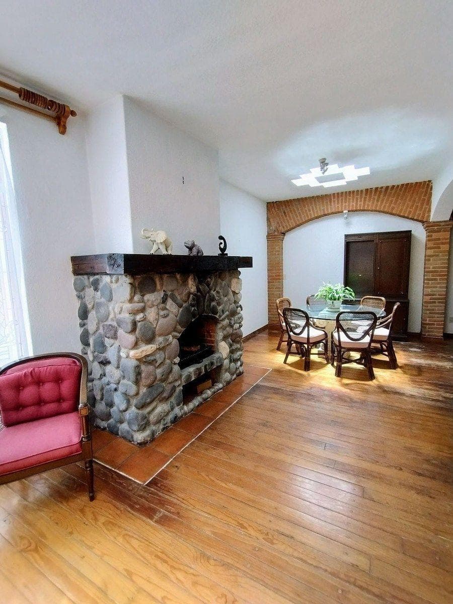 House for sale in Miguel Hidalgo, Tlalpan.