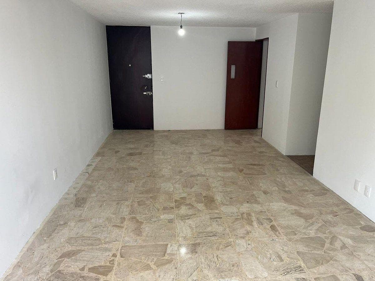 Apartment for sale in Roma Sur.