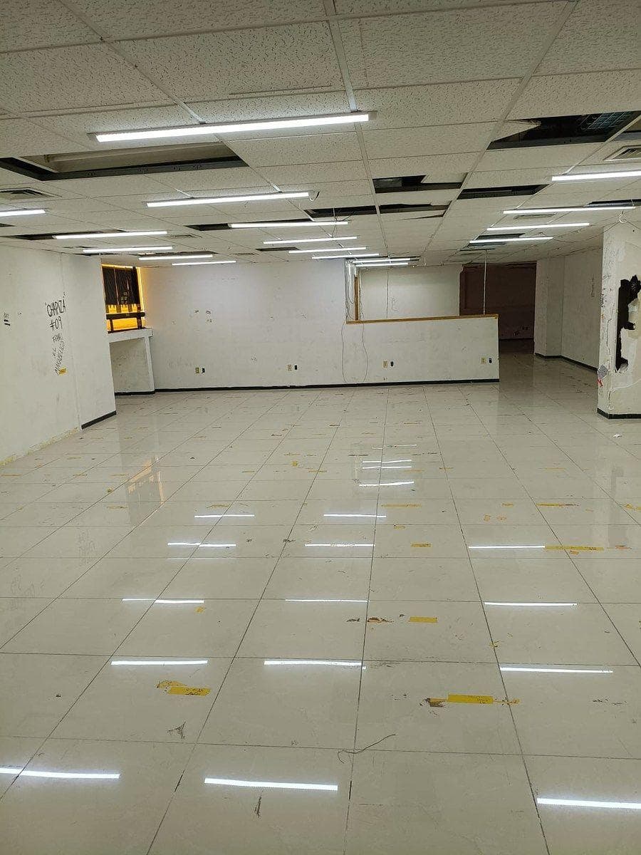 Commercial space for rent in Arcos de Belén, Cuautémoc.