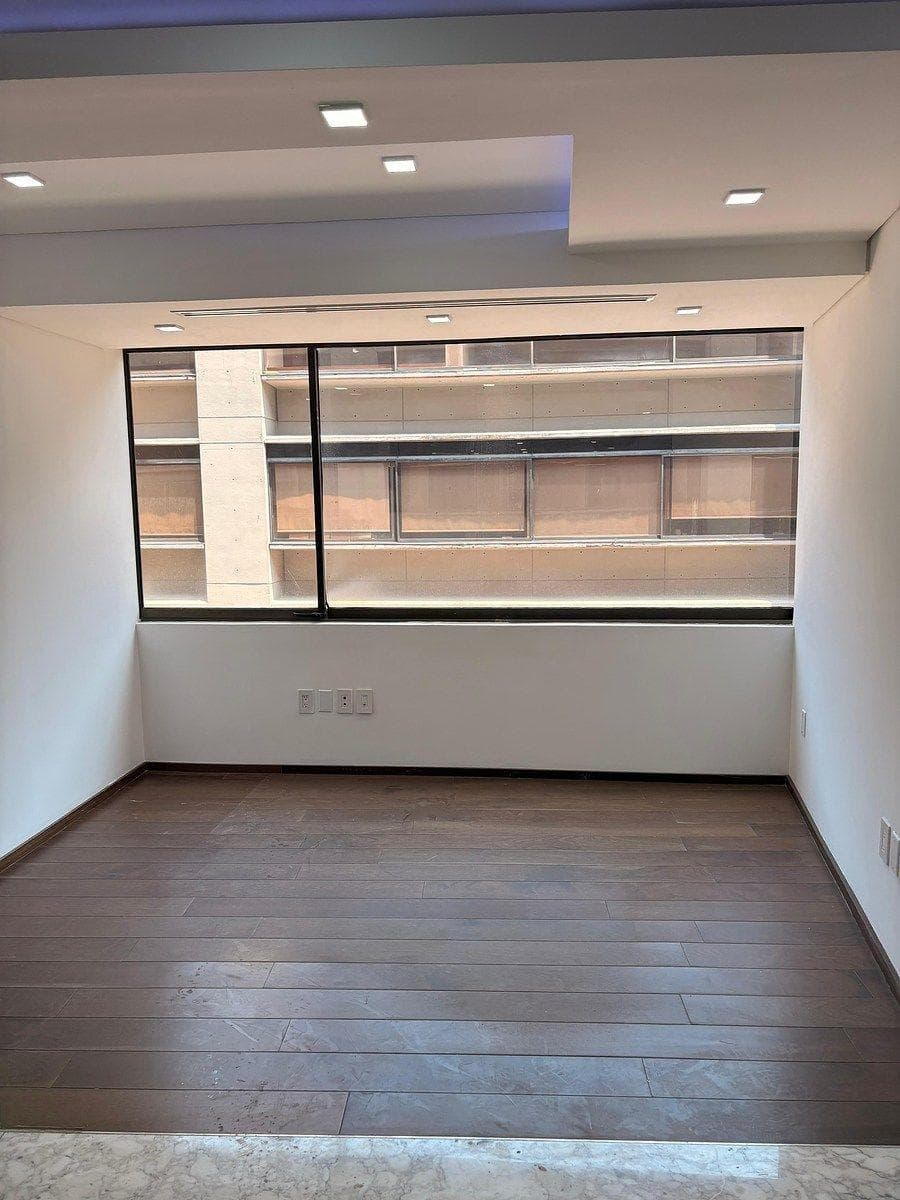 Office space for rent in Bosques de las Lomas, Miguel Hidalgo.