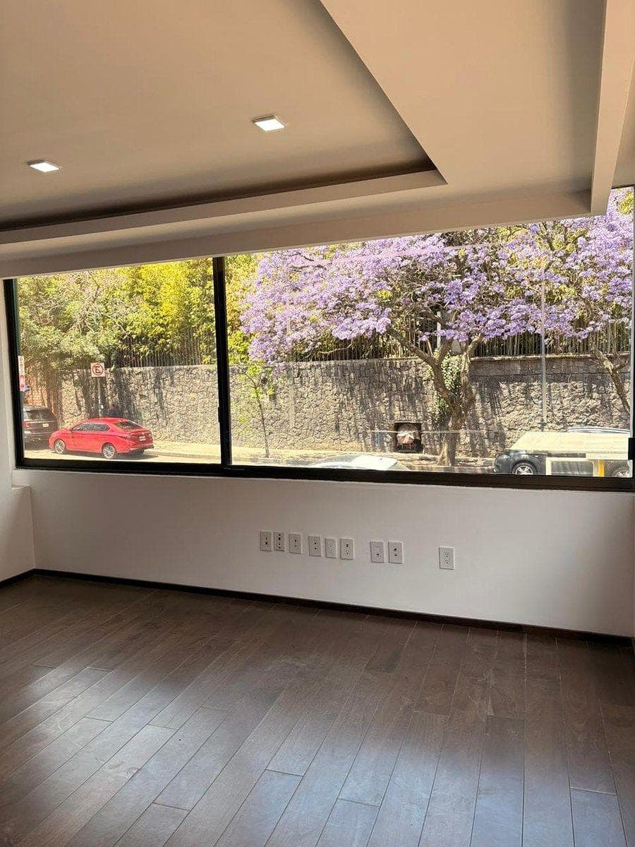 Office space for rent in Bosques de las Lomas, Miguel Hidalgo.