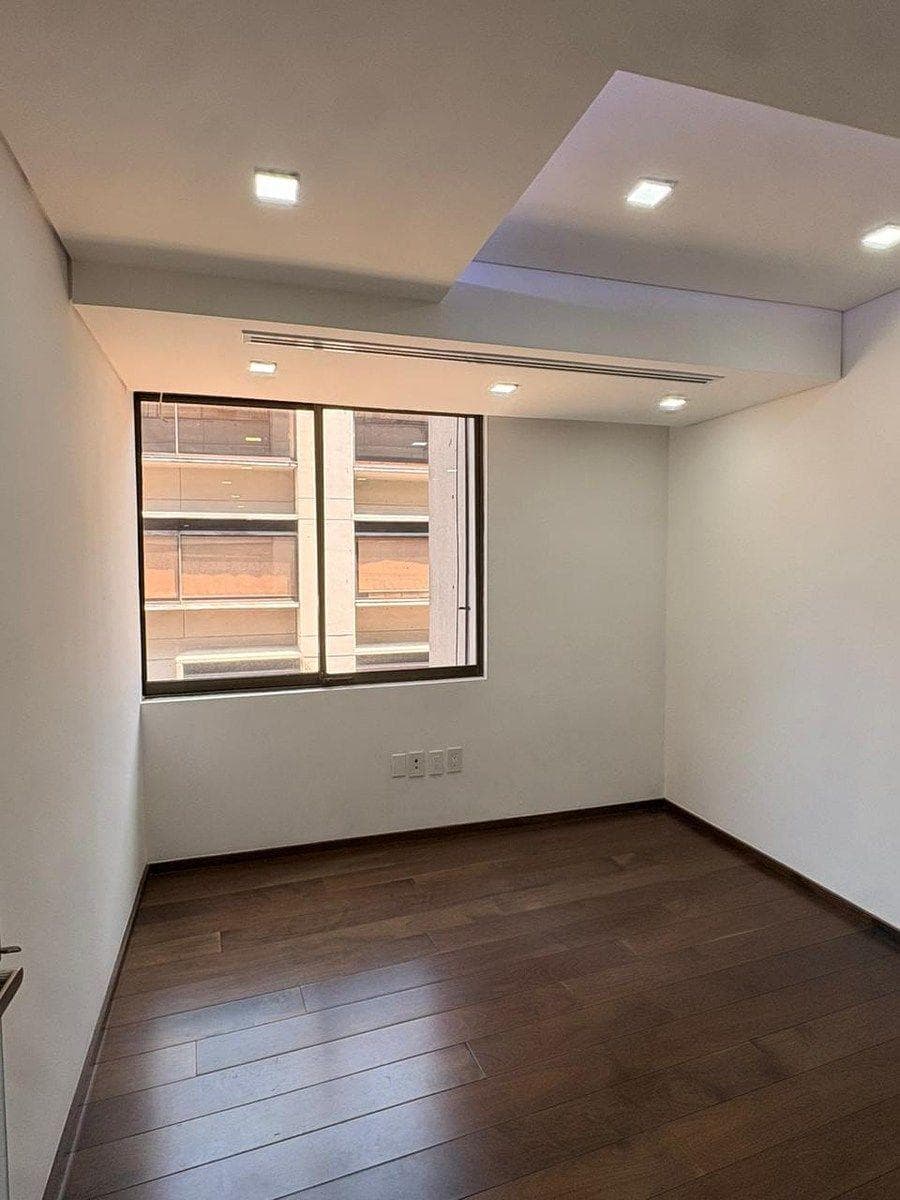 Office space for rent in Bosques de las Lomas, Miguel Hidalgo.