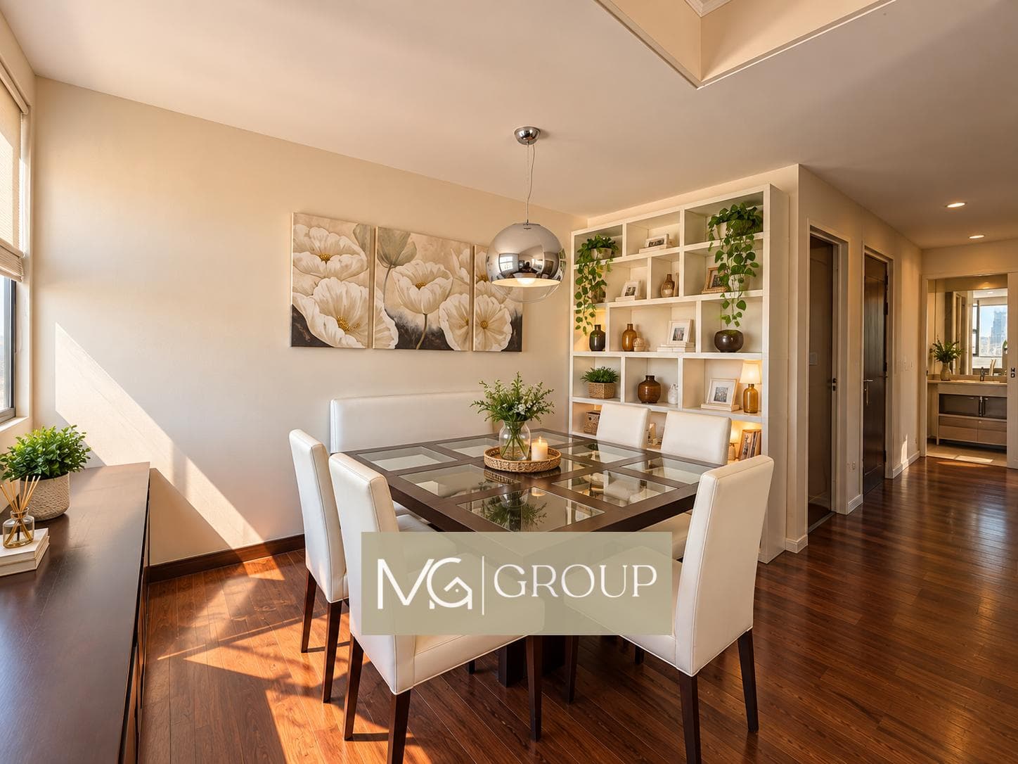 Sale of a 5-room apartment with a view in a high-end building in Caballito.