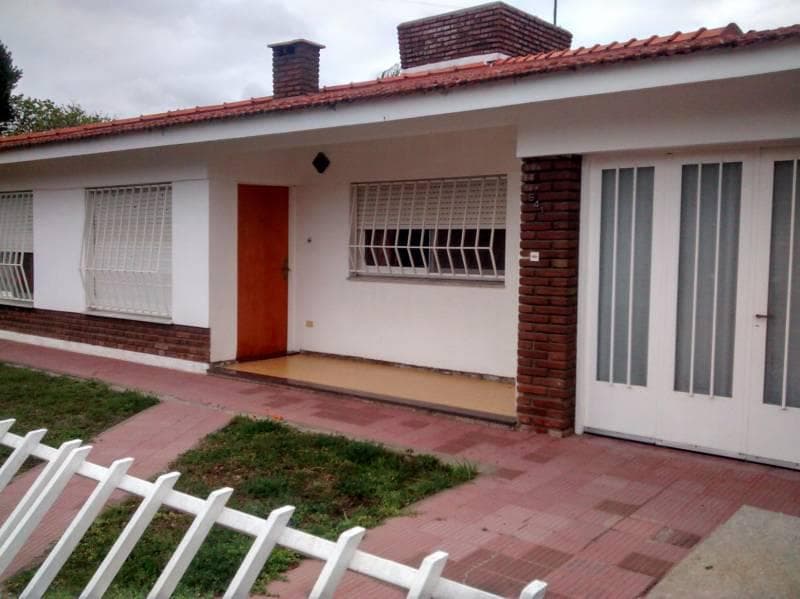 Beautiful villa located in a residential area with all amenities and a paved street