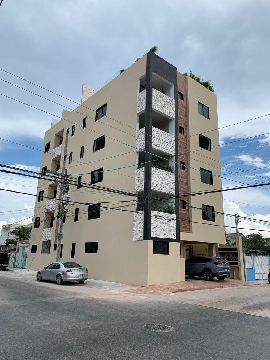 1-Bedroom Apartment in Downtown