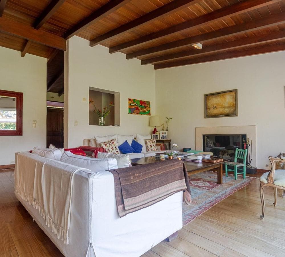 Spectacular House for Sale in Lomas Jockey - San Isidro