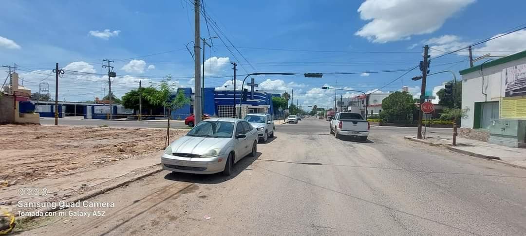 Land for rent at the corner of Revolución and Nuevo León streets in Colonia Centro