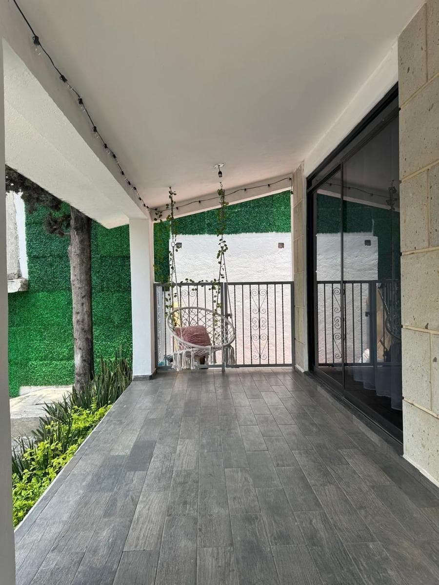 FURNISHED HOUSE/OFFICE $4,290,000 BOSQUES DEL LAGO, CUAUTITLAN IZCALLI.