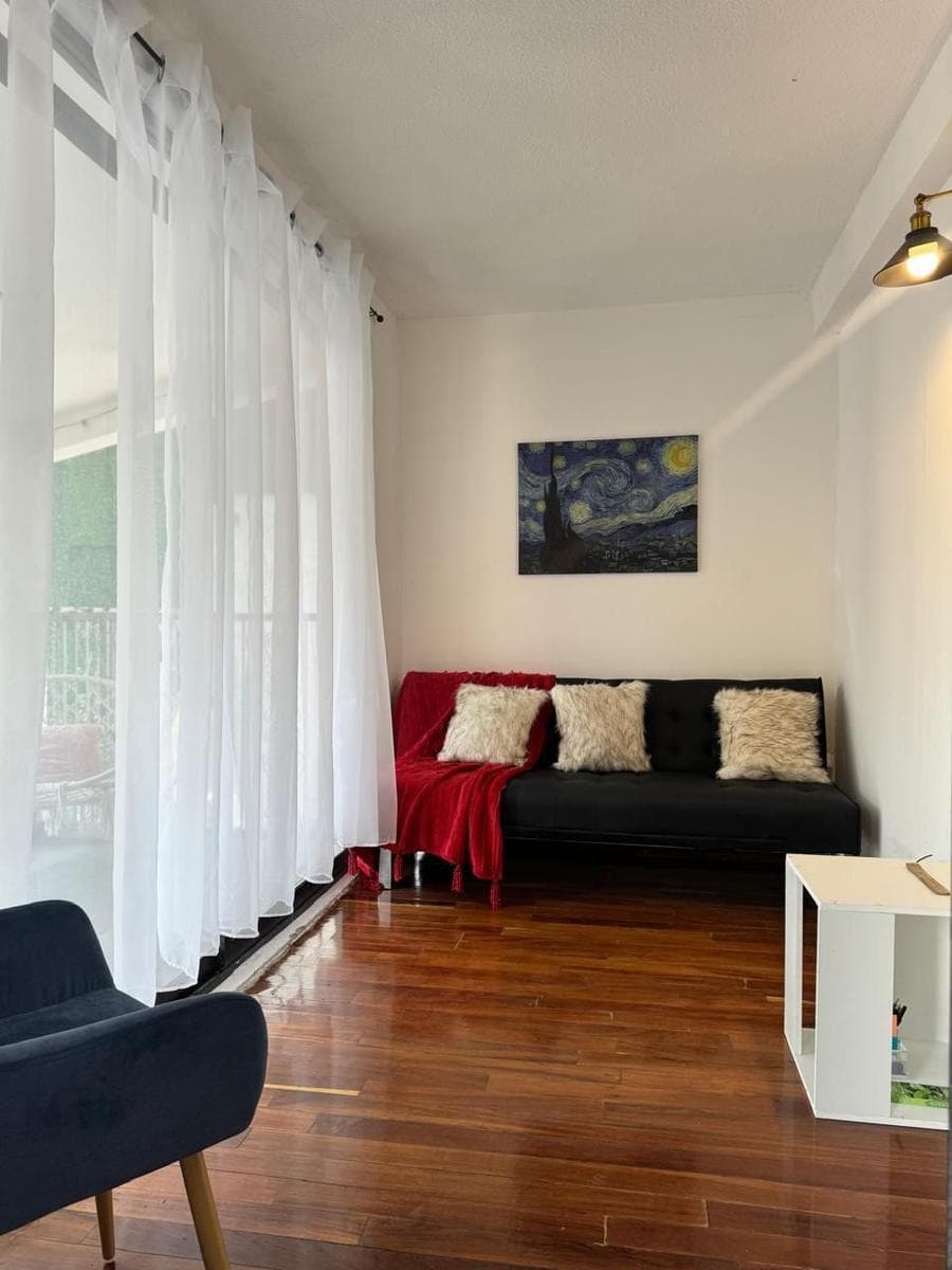 FURNISHED HOUSE/OFFICE $4,290,000 BOSQUES DEL LAGO, CUAUTITLAN IZCALLI.