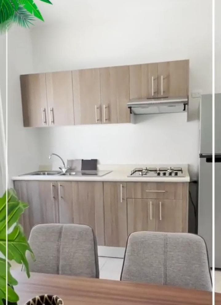 OPORTUNIDAD. CASA $1,650,000 EN CANCÚN. CRED. INFONAVIT. COL. BENITO JUÁREZ.