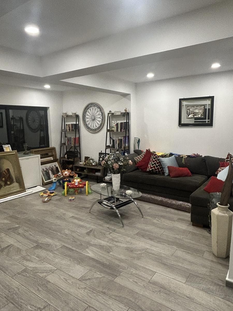 HOUSE FOR RENT: $190,000 IN A HORIZONTAL CONDOMINIUM. BOSQUES DE LAS LOMAS. CUAJIMALPA.
