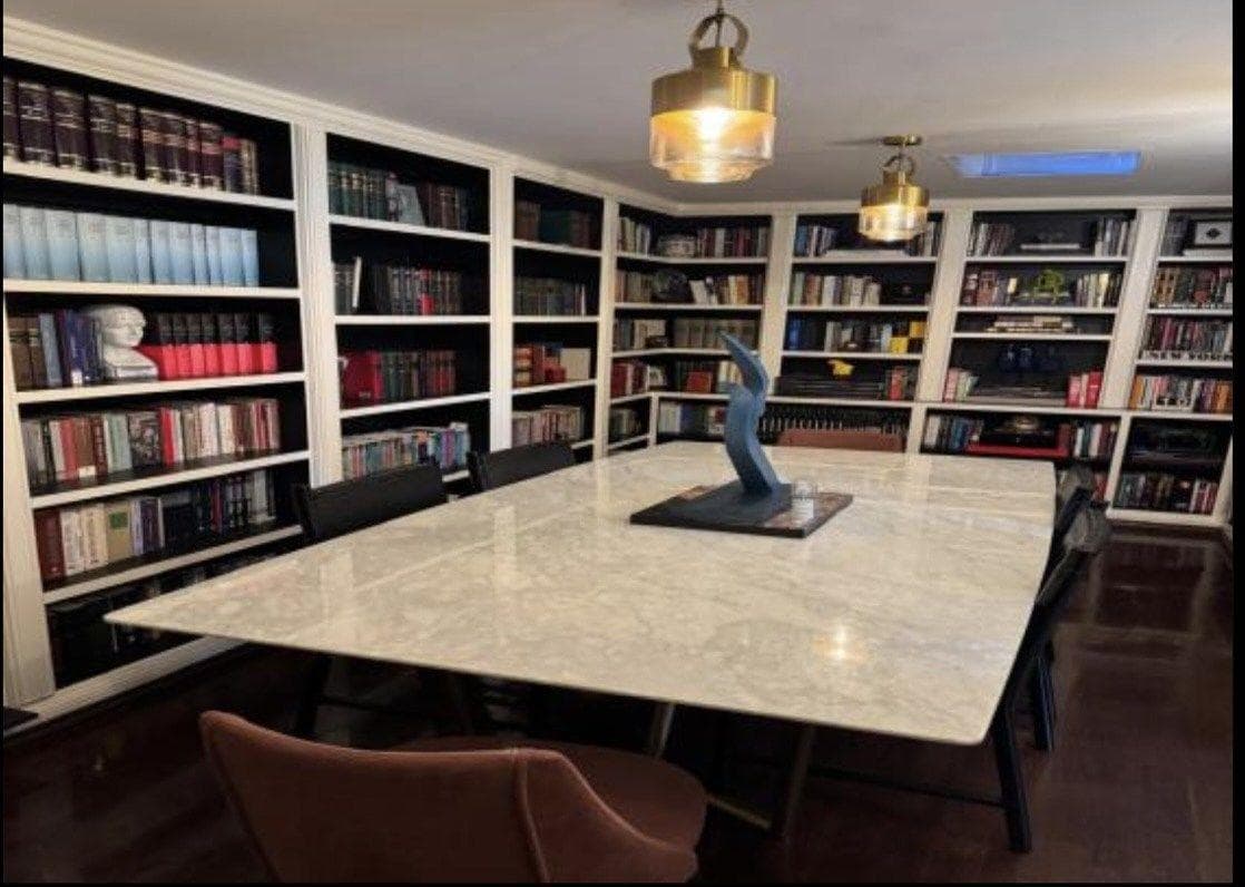 HOUSE $31,700,000 LOMAS DE CHAPULTEPEC. EXCELLENT LOCATION. MIGUEL HIDALGO DISTRICT.
