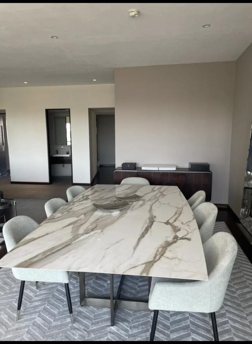 $20,000,000 APARTMENT IN BOSQUES DE LAS LOMAS, CUAJIMALPA, MORELOS, 360 M2.
