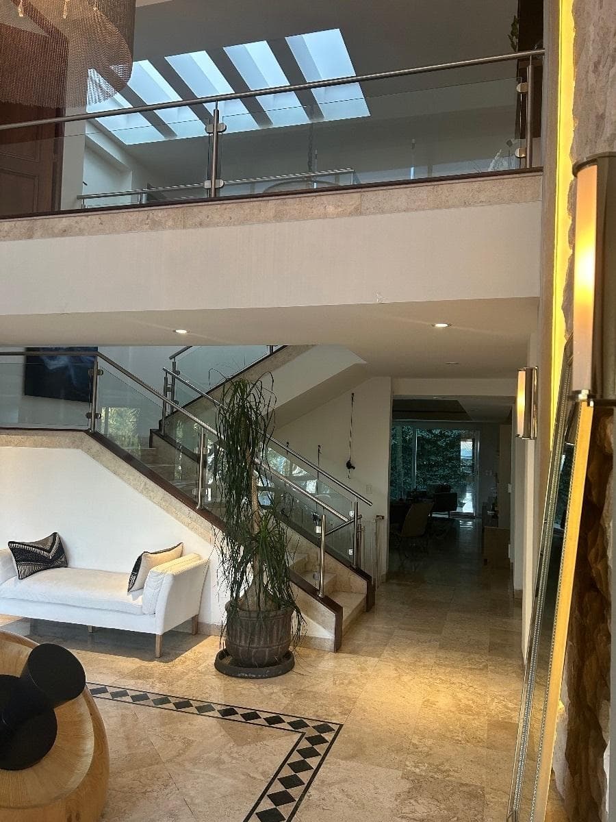 HOUSE $36,000,000 IN BOSQUES DE LAS LOMAS. IN A CONDOMINIUM. CUAJIMALPA, MORELOS.