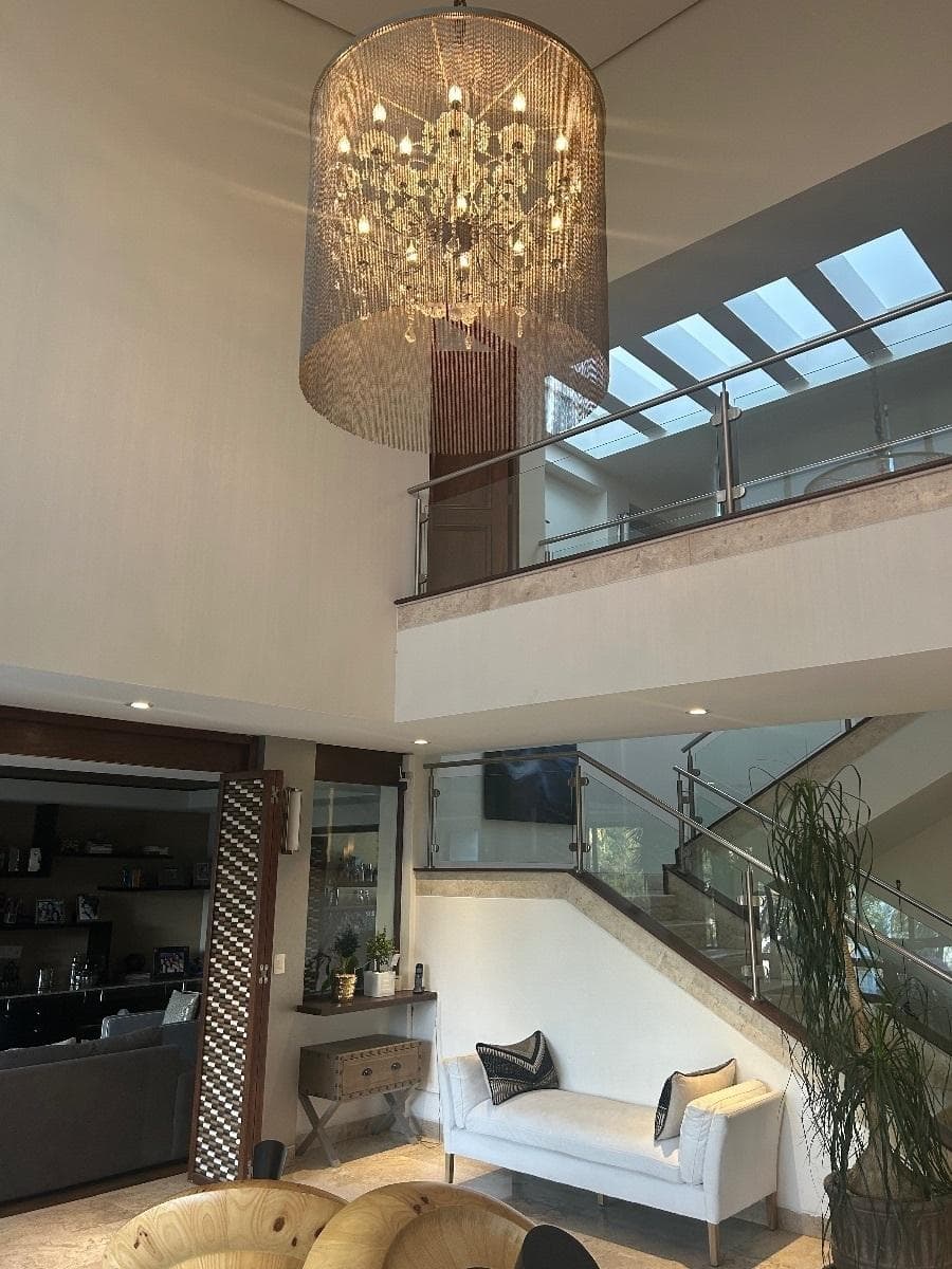 HOUSE $36,000,000 IN BOSQUES DE LAS LOMAS. IN A CONDOMINIUM. CUAJIMALPA, MORELOS.