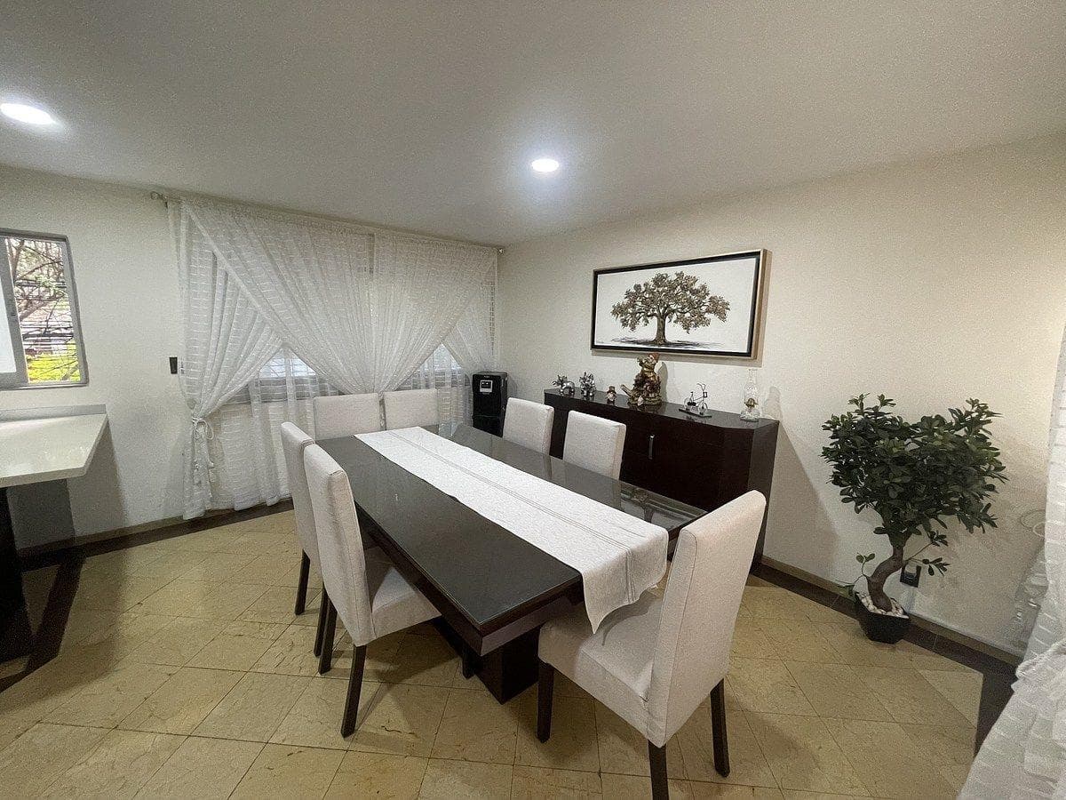$12,000,000 TOWNHOUSE IN DEL VALLE NORTE. ALC B. JUÁREZ. CALLE SN. FRANCISCO.