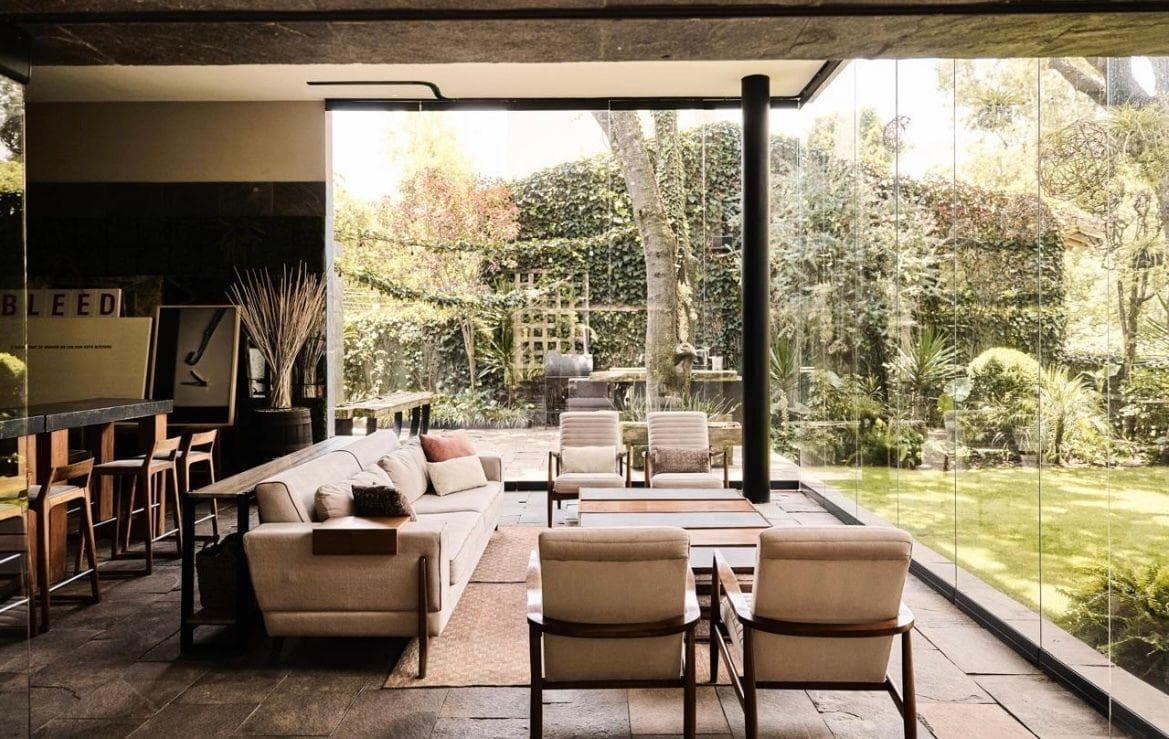 HOUSE IN BOSQUES DE LAS LOMAS, $46,400,000, 1,200 M2.