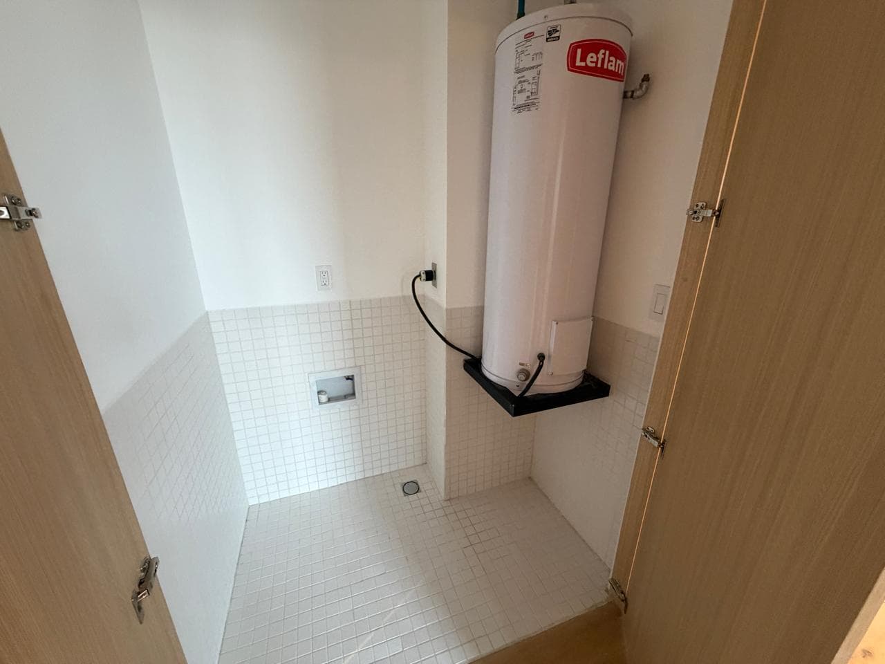 APARTMENT FOR RENT: $40,000, UNIVERSITY TOWER, REFORMA, COL. JUÁREZ.