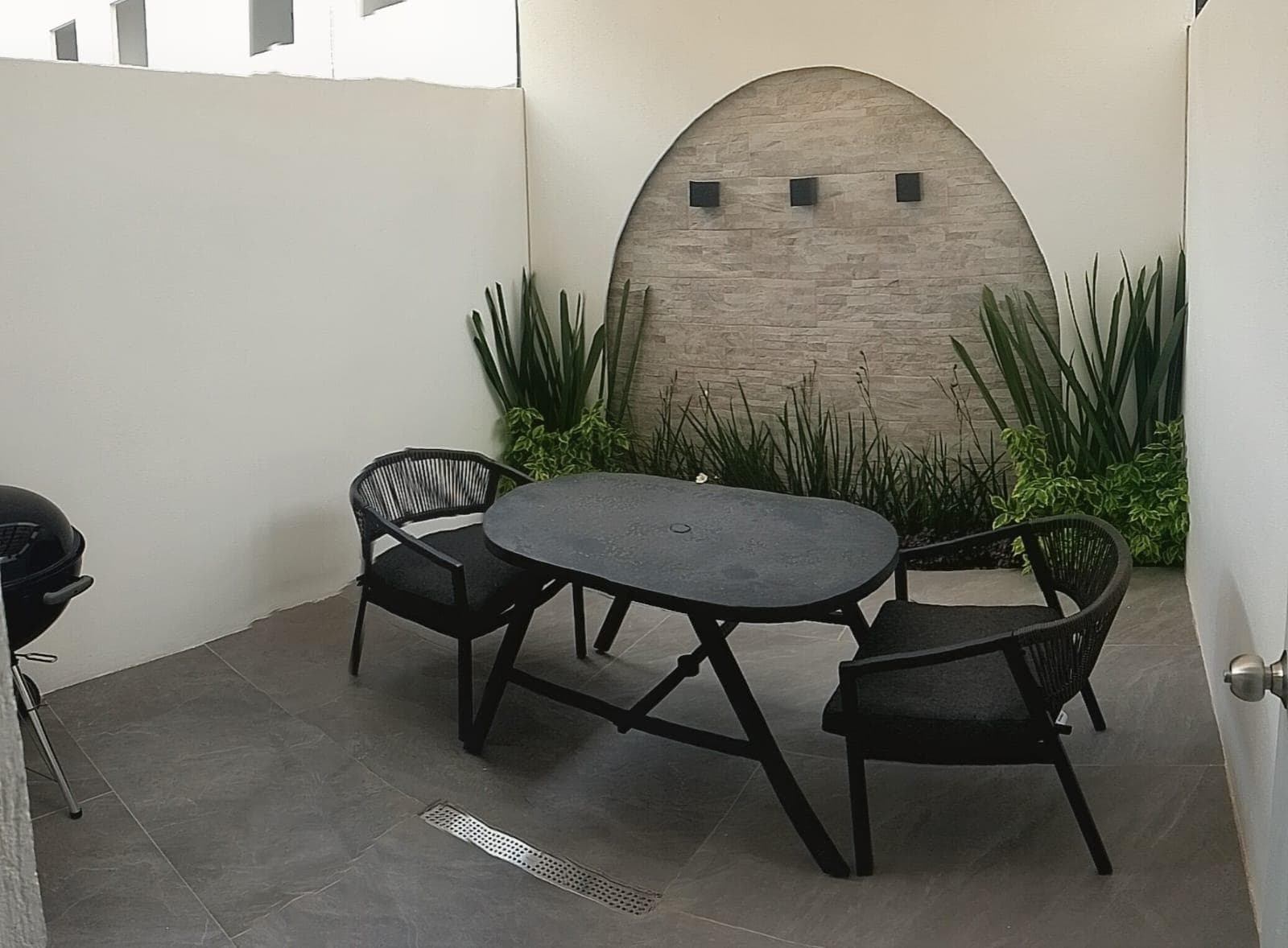 3-STORY HOMES FOR $1,900,000 IN OJO DE AGUA TECÁMAC.