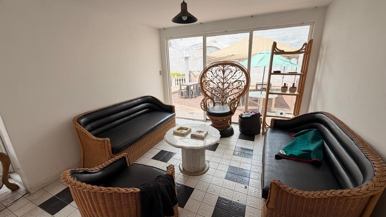 HOUSE FOR RENT $55,000 CIUDAD SATÉLITE. CIRCUITO DRAMATURGOS. FOR SALE $17,000,000