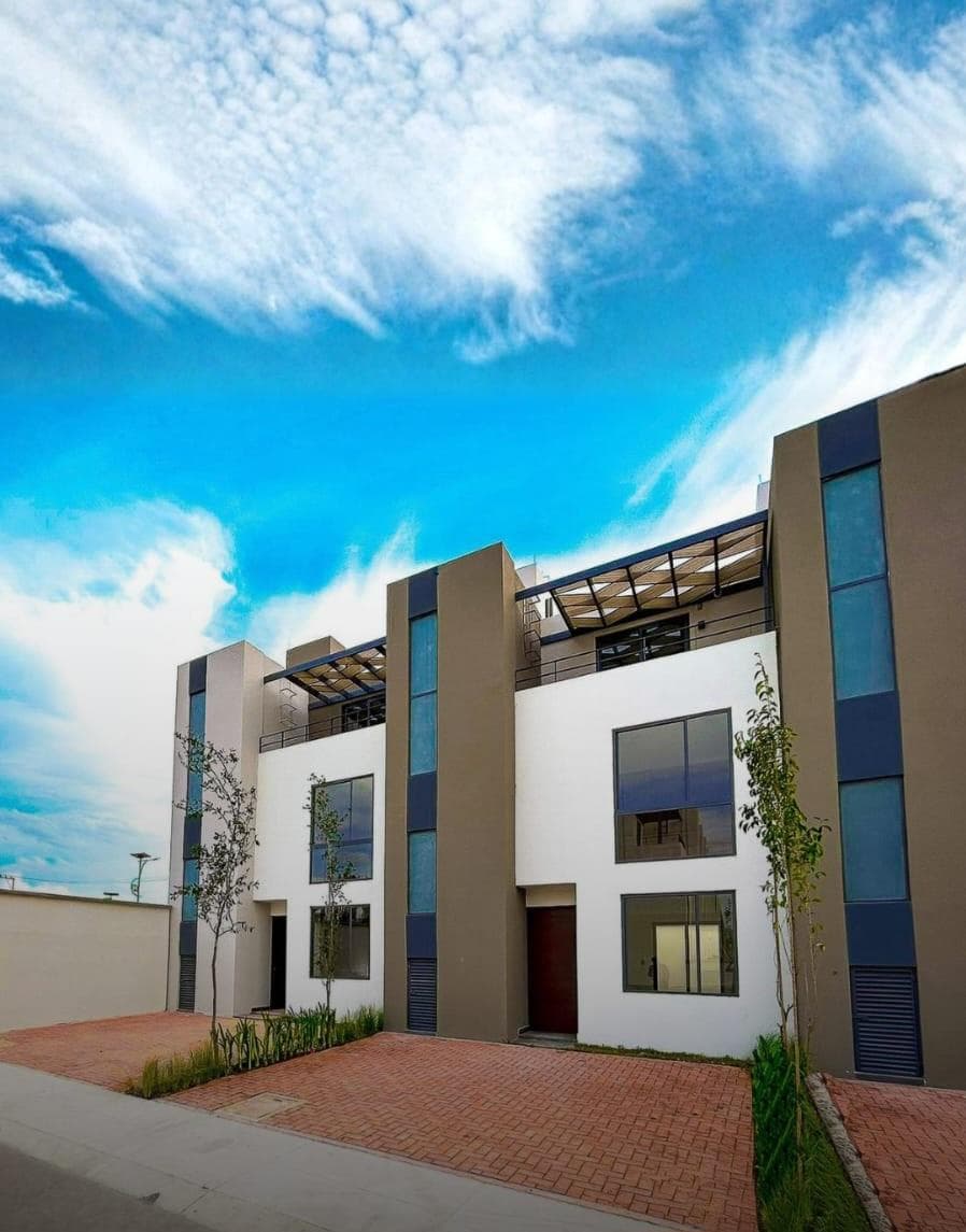 HOMES FOR $2,384,000 IN TIZAYUCA. VERY CLOSE TO PLAZA TIZARA. HGO.