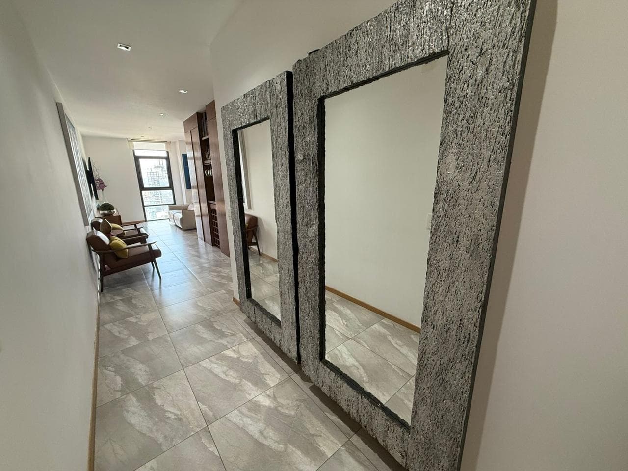 3-ROOM APARTMENT FOR RENT: $70,000, TORRE VIENA, GRANADA NEIGHBORHOOD.
