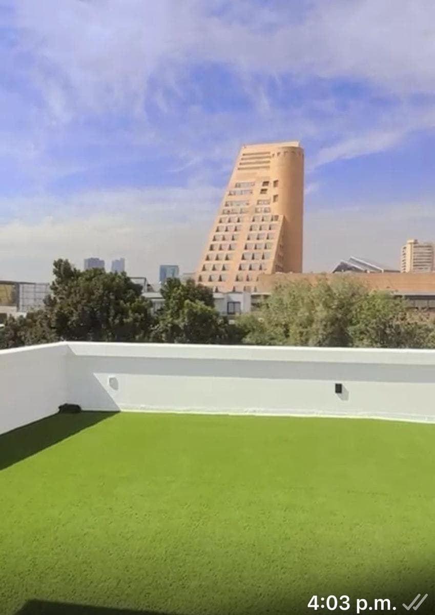 PH $31,000,000 (WITH TENANT) IN POLANCO II, 2-STORY UNIT.