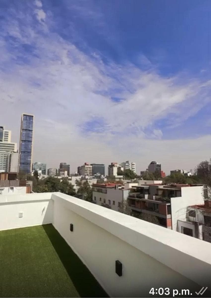 PH $31,000,000 (WITH TENANT) IN POLANCO II, 2-STORY UNIT.