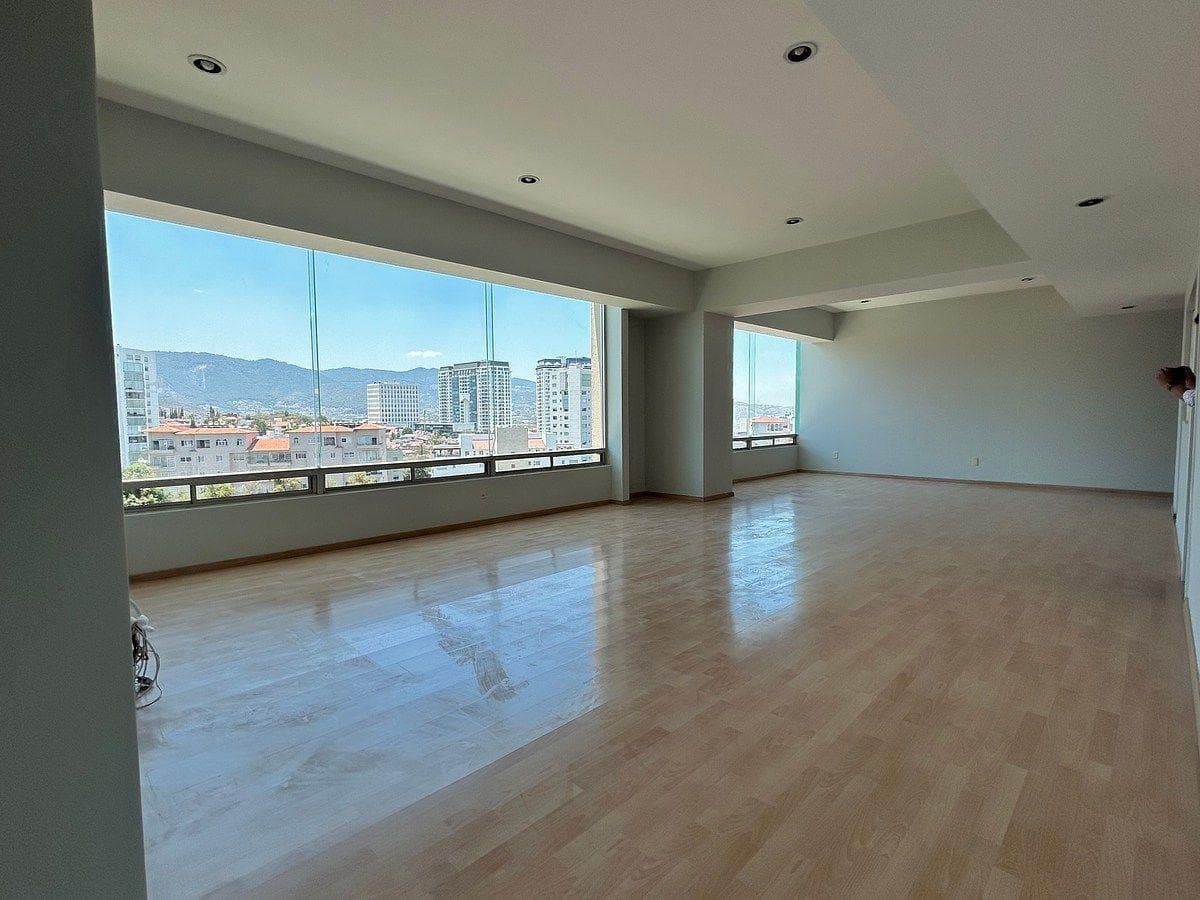 APARTMENT $6,600,000 HDA EL CIERVO, INTERLOMAS. In impeccable condition. HDA DE LAS PALMAS, HUIXQUILUCAN.