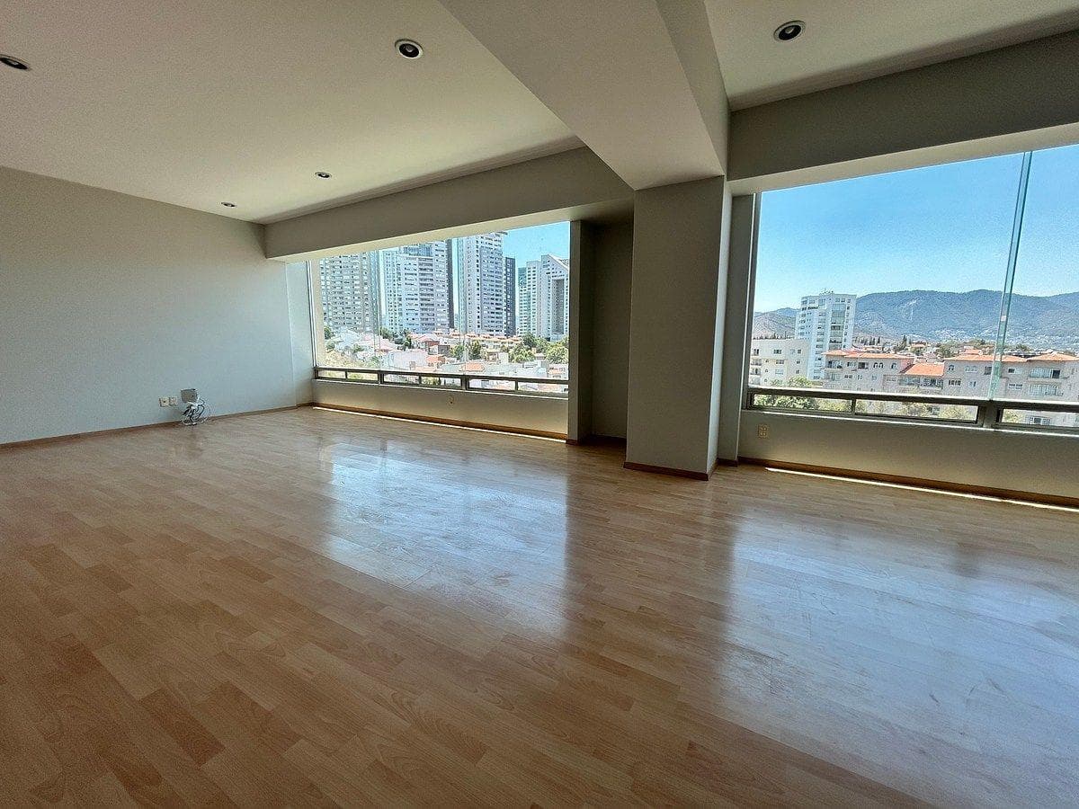 APARTMENT $6,600,000 HDA EL CIERVO, INTERLOMAS. In impeccable condition. HDA DE LAS PALMAS, HUIXQUILUCAN.