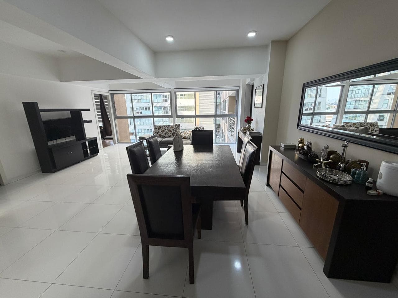 APARTMENT FOR RENT: $41,000 IN GRAND POLANCO. FURNISHED AND FULLY EQUIPPED.