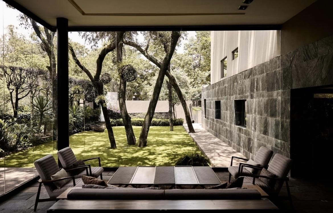 HOUSE $46,400,000 BOSQUES DE LAS LOMAS. CUAJIMALPA, MORELOS.