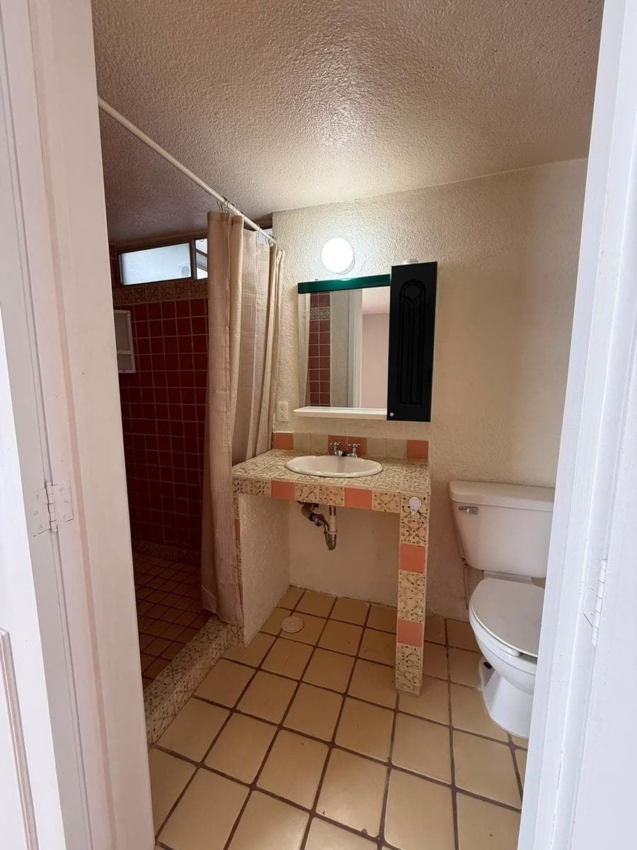 APARTMENT FOR RENT: $20,000, AV CENTENARIO, LOMAS DE TARANGO.
