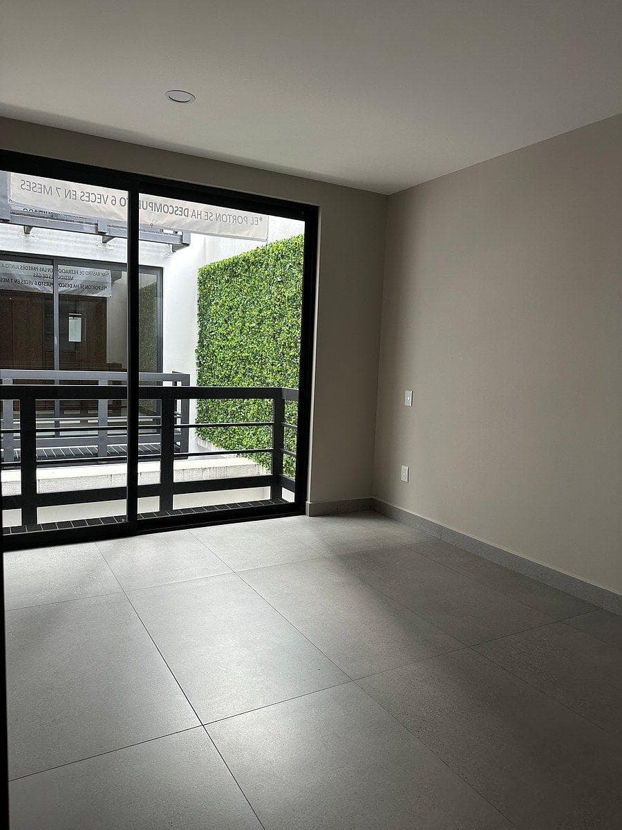 APARTMENT IN THE NORTHERN VALLEY FOR $9,769,468. 138 M² WITH A BALCONY