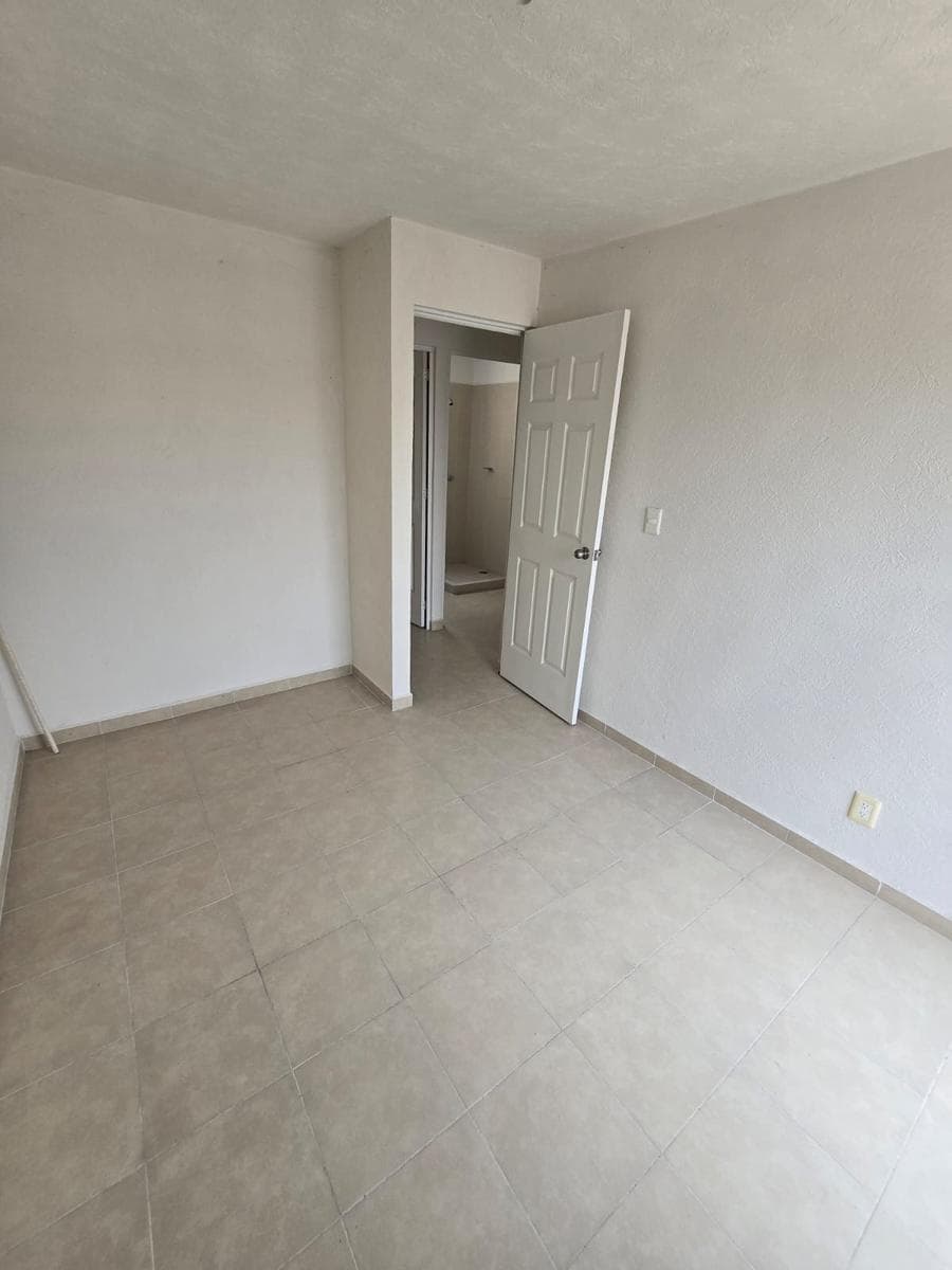 HOUSE IN CITARÁ, HUEHUETOCA, $1,150,000, WITH KITCHENETTE.