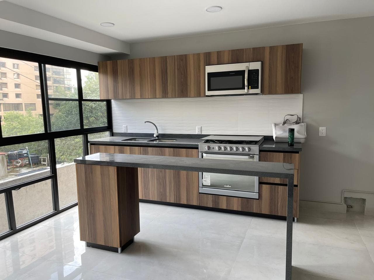 APARTMENT FOR RENT: $18,000 IN LOMAS DE CHAMIZAL, CUAJIMALPA, MORELOS.