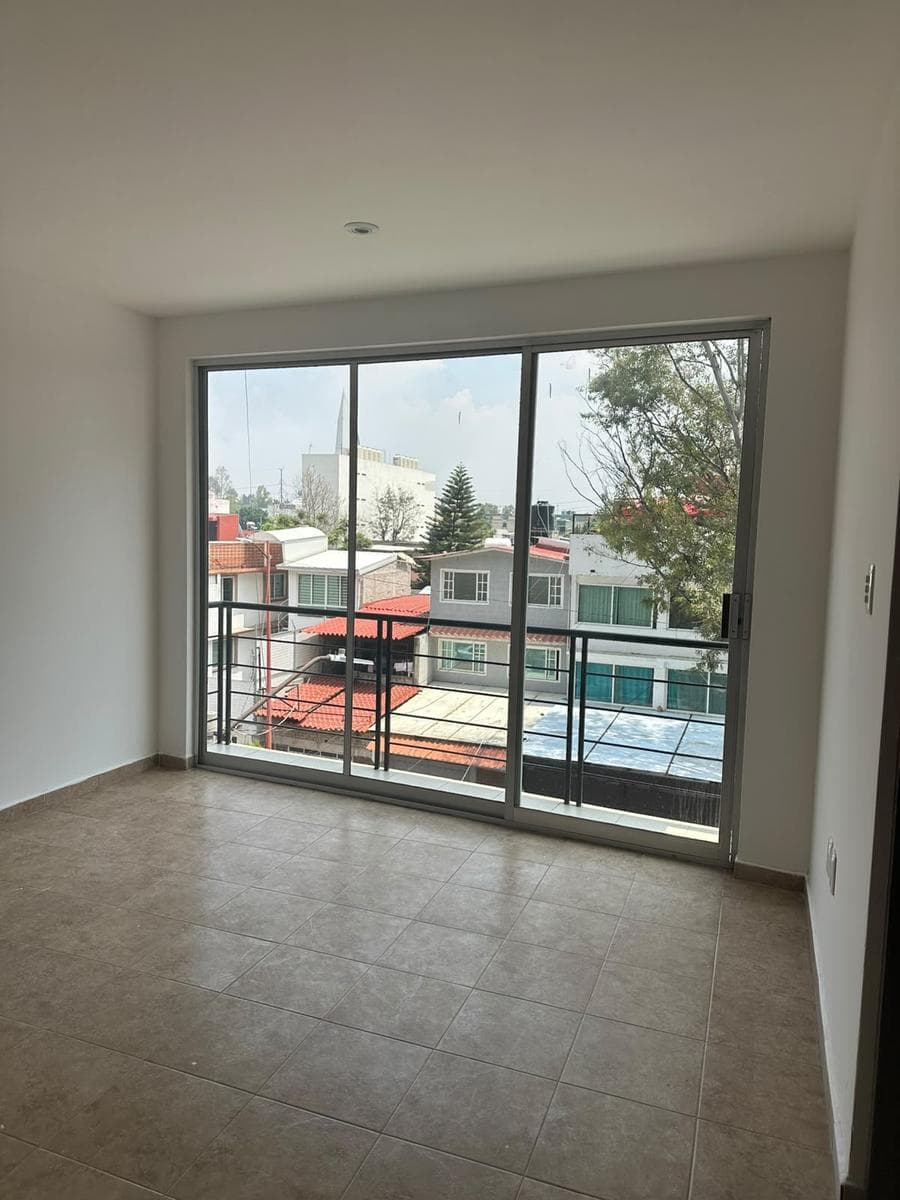 CASA $3,980,000 CUMBRES DE SAN MATEO. NAUCALPAN DE JUÁREZ.