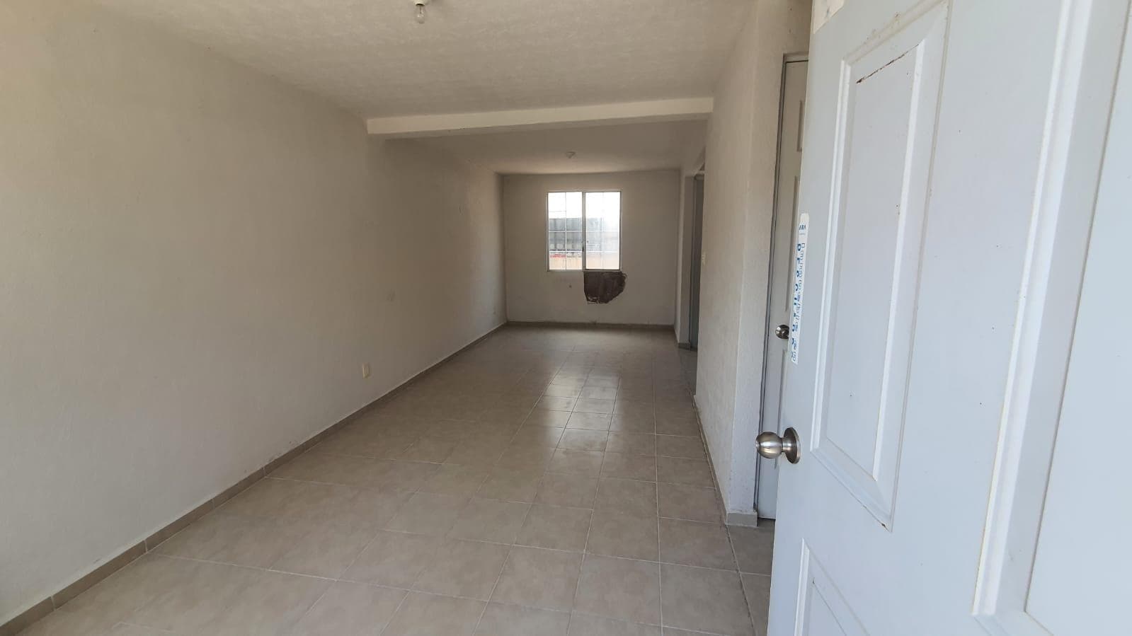 FOR SALE: 1,150,000, 2-STORY HOUSE. HUEHUETOCA.