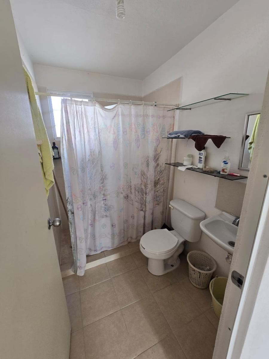 3-BEDROOM HOUSE, $1,200,000 IN CITARA, HUEHUETOCA, ON AVENIDA.