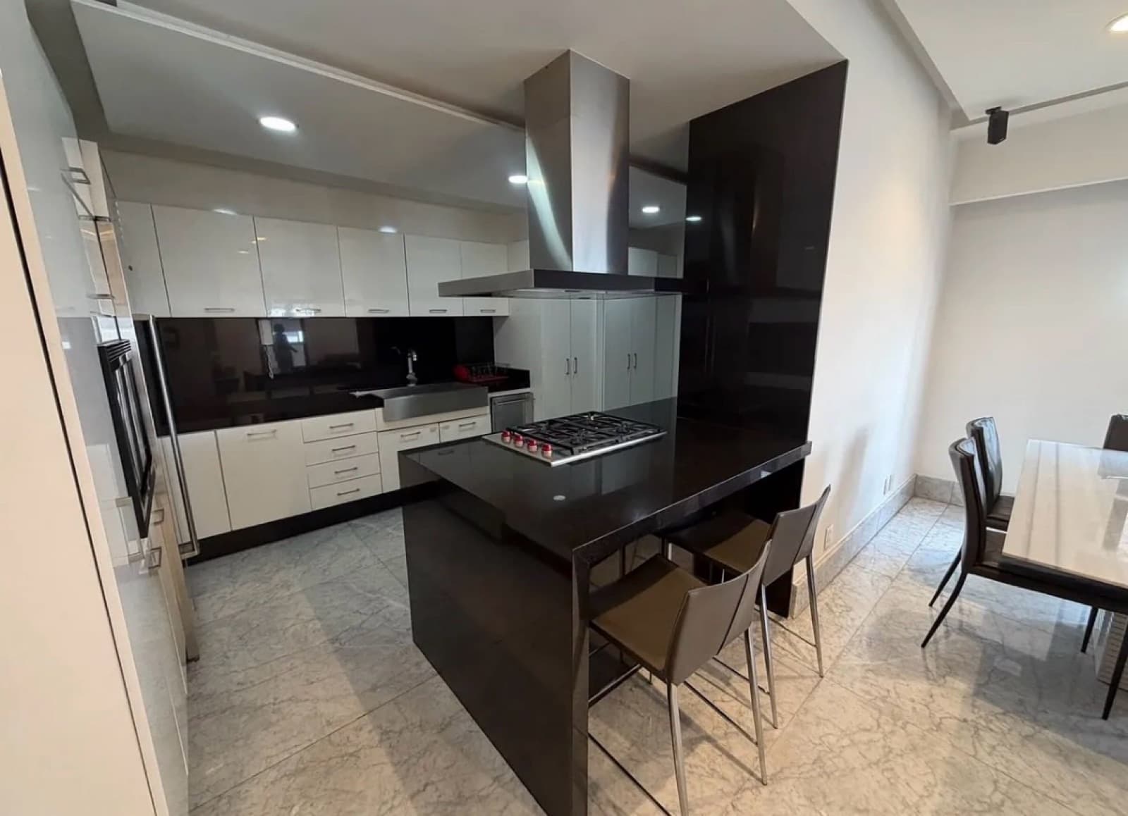 Apartment - Granada Expansion