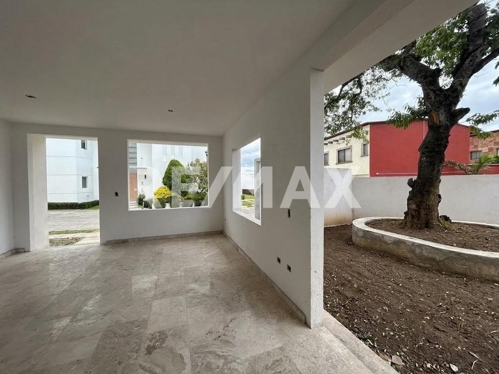 House for Sale in Morelos, Delicias, Cuernavaca