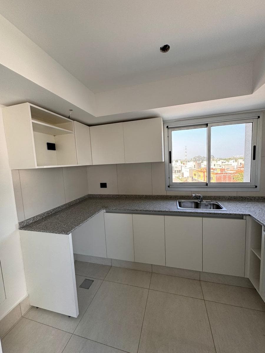1-BEDROOM APARTMENT IN SUMMUN WITH GARAGE AND AMENITIES